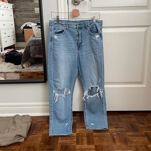 MOM Jeans (American Eagle)
